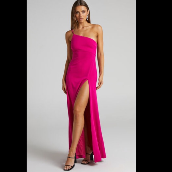 Showpo. Dresses & Skirts - Showpo Magnaye Pink One Shoulder Thigh Split Maxi Dress NWT